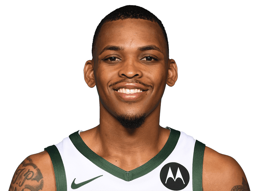James Akinjo headshot