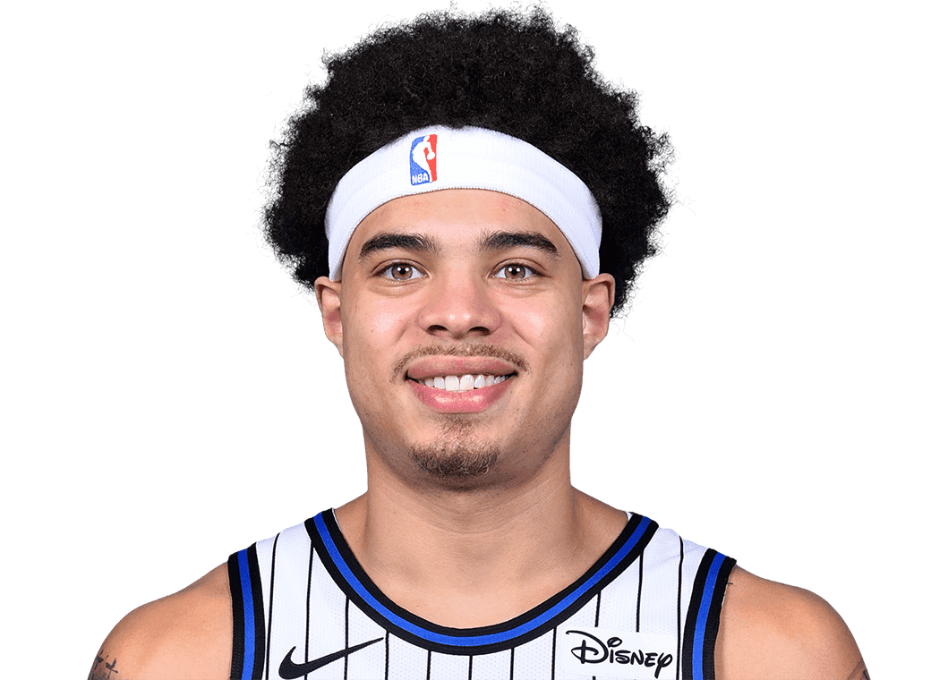 Lester Quinones headshot